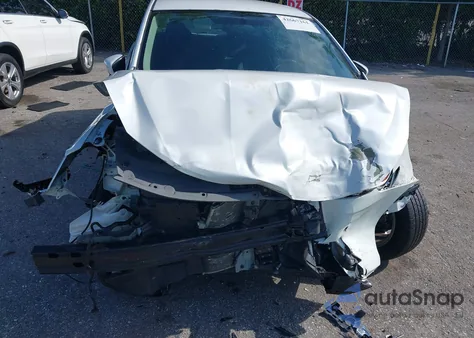 2018 Nissan Sentra Sv z USA, uszkodzony, nr VIN 3N1AB7AP4JY296475